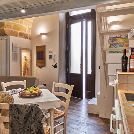 B&B Isola Dello Stampatore Лечче Экстерьер фото